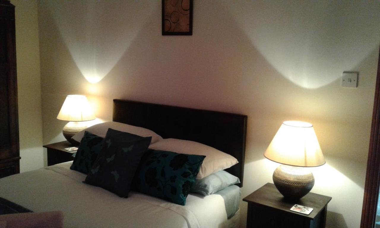 Woodpeckers Cottage B&B Pett Ngoại thất bức ảnh