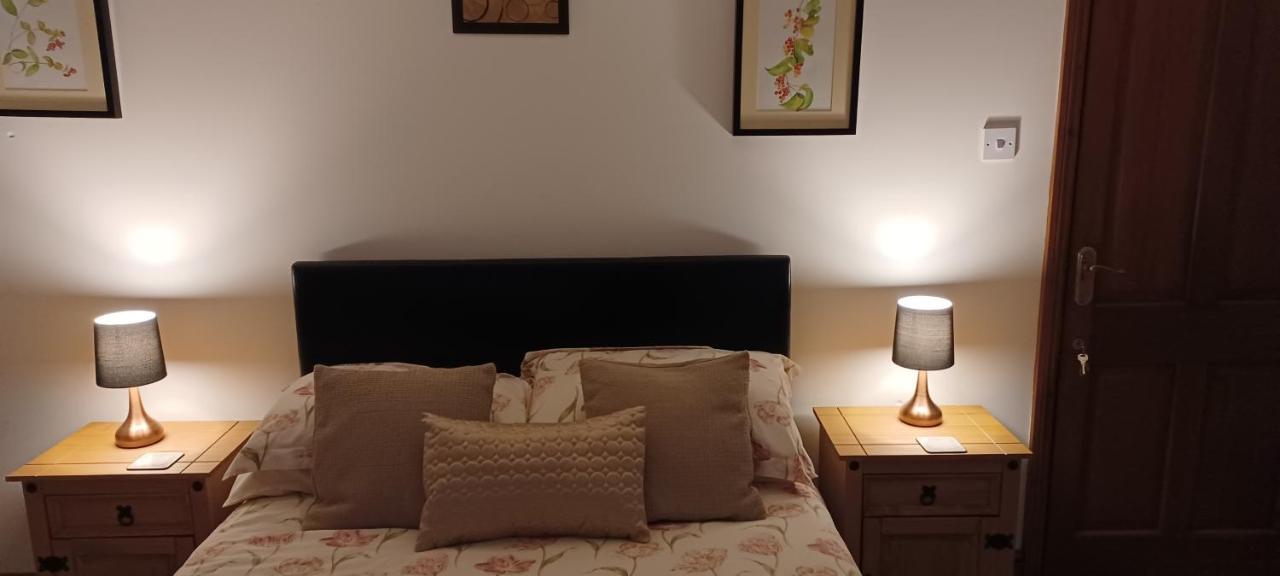 Woodpeckers Cottage B&B Pett Ngoại thất bức ảnh