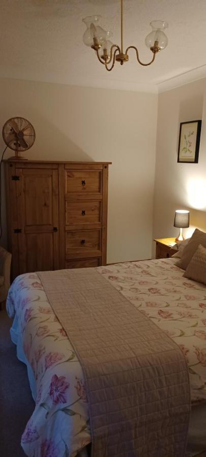 Woodpeckers Cottage B&B Pett Ngoại thất bức ảnh