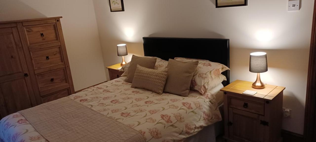 Woodpeckers Cottage B&B Pett Ngoại thất bức ảnh